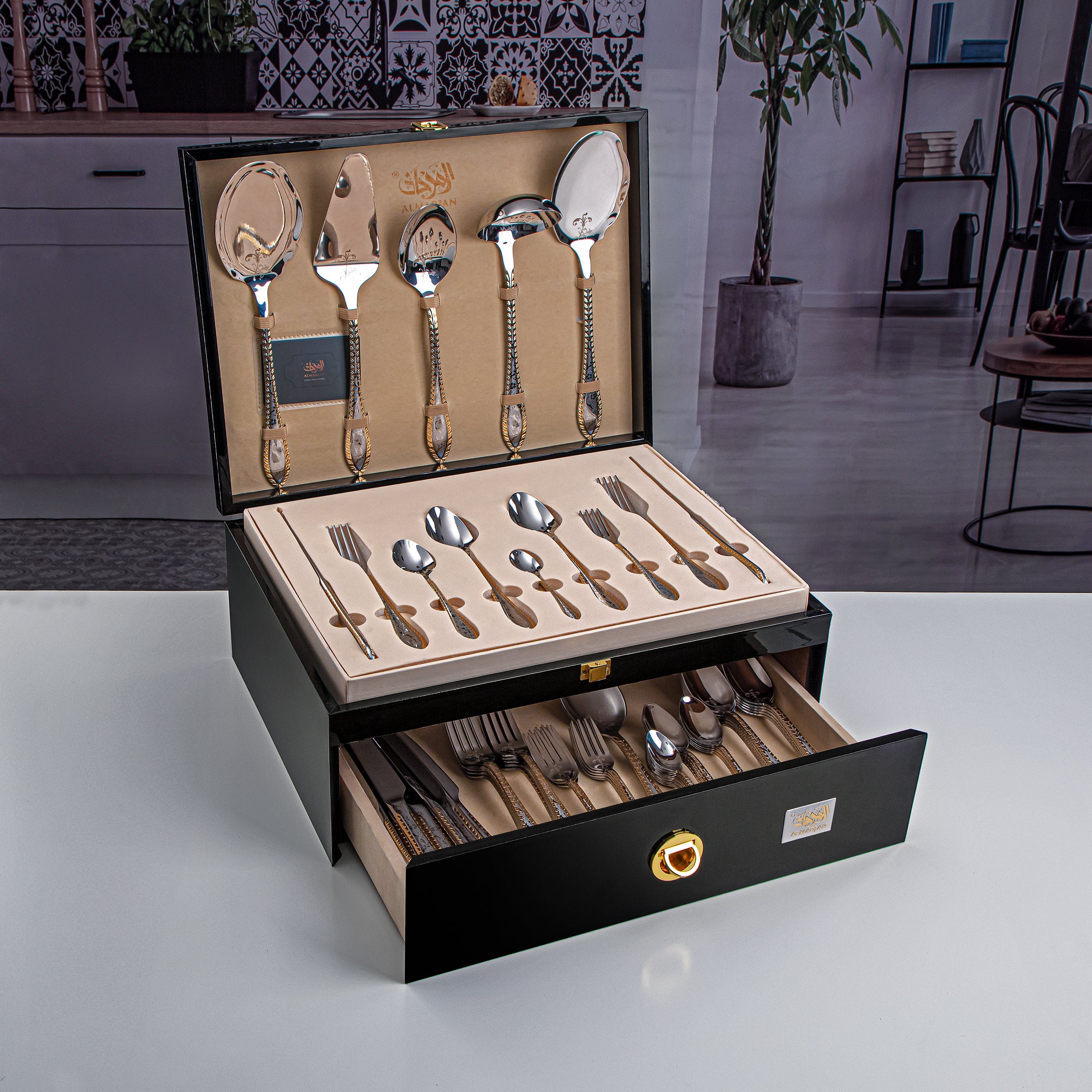 Almarjan 78 Pieces Stainless Steel Cutlery Set With Box Silver & Gold - DA273GLE013/78