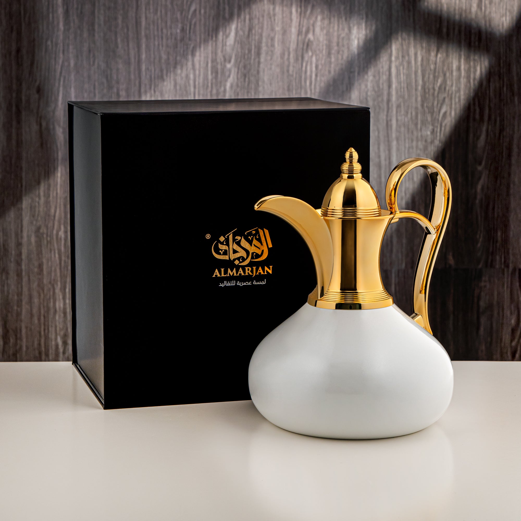 Almarjan 1 Liter Stainless Steel Vacuum Flask Gold & Pearl White - SS-Queen-10C G/PW