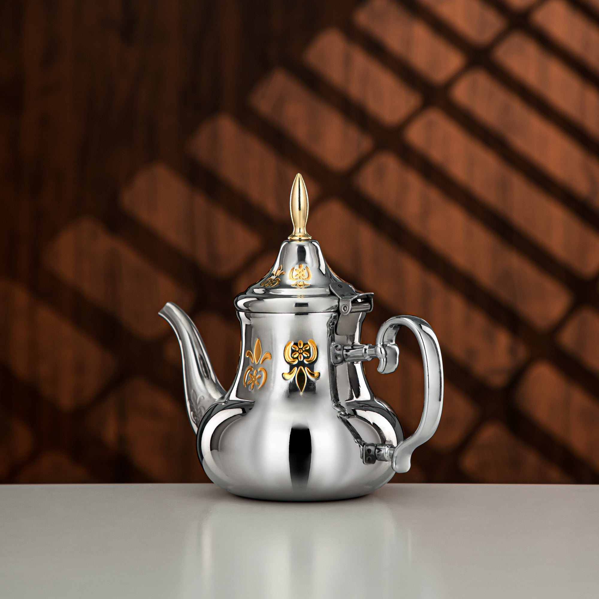 Almarjan 0.8 Liter Sahara Collection Stainless Steel Teapot Silver & Gold - STS0013182