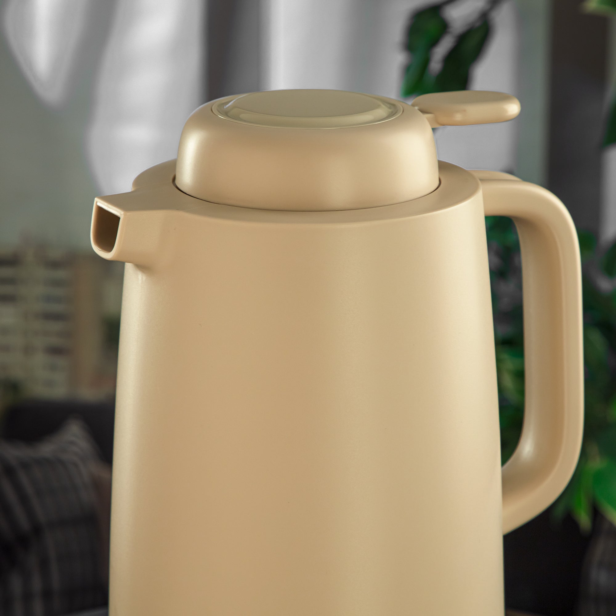 Almarjan 1.5 Liter Vacuum Flask Matt Beige - UKM22-150 MBG